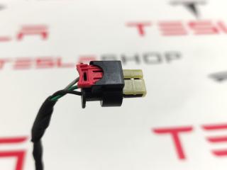 разъем (фишка) проводки Tesla Model S 1 поколение [2-й рестайлинг] (2021 - 2025), 1563711-00-C, 3507992-00-B