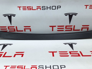 накладка двери (крышки) багажника Tesla Model S 1 поколение [рестайлинг] 2016, 1009236-00-H, 1009255-00-G