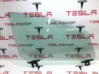 стекло двери передней правой Tesla Model X 1 поколение 2019, 1028823-00-J