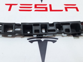 Кронштейн накладки, проема подъемной задней двери Tesla Model X 1 поколение 2018, 1059182-00-B, 1059183-00-A