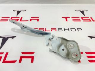 петля капота правая Tesla Model 3 1 поколение 2019, 1098793-00-C