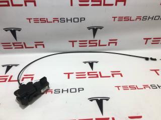замок двери задней правой Tesla Model S 1 поколение 2013, 6008914-00-C