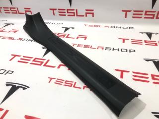 Накладка дверного порога Tesla Model X 1 поколение [рестайлинг] 2022, 1626481-98-B
