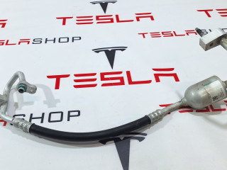 Трубка радиатора кондиционера с осушителем Tesla Model X 1 поколение 2018, 1032196-00-E, 1008516-00-B
