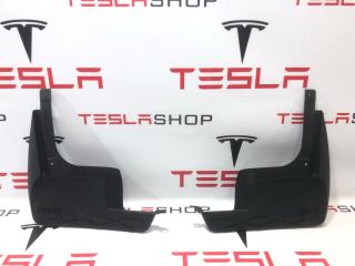 брызговик Volkswagen ID.6 1 поколение 2023, ZVK826001