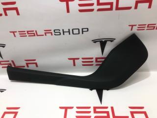 Панель центрального тоннеля Tesla Model S 1 поколение 2013, 1004705-00-D