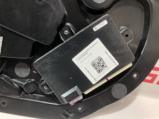 Блок управления подъемной задней двери Tesla Model X 1 поколение 2018, 1046472-99-A, 1045490-00-H