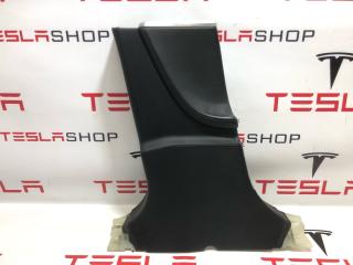 Накладка стойки B, внутренняя Tesla Model S 1 поколение 2013, 1024631-02-C, 1002517-02-B