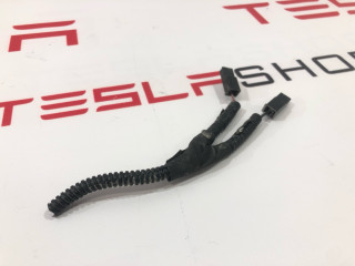 разъем (фишка) проводки Tesla Model S 1 поколение [рестайлинг] 2016, 1008953-00-H, 1008954-00-H, 1035338-00-S