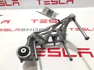 кронштейн компрессора кондиционера Tesla Model S 1 поколение [рестайлинг] 2019, 1464418-50-C