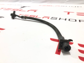 шланг тормозной заднего Tesla Model 3 1 поколение 2022, 1044731-00-D