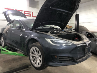 Tesla Model S 1 поколение [рестайлинг]