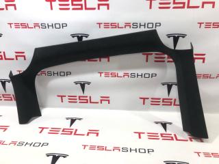 Накладка стекла, подъемной задней двери Tesla Model X 1 поколение 2019, 1052333-06-G