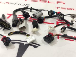 разъем (фишка) проводки Tesla Model X 1 поколение [рестайлинг] 2022, 1552566-00-E