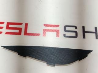 Заглушка болта дверной карты (резиновая) Tesla Model X 1 поколение 2016, 1035806-00-A