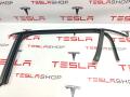 Уплотнитель стекла подъемной задней двери Tesla Model X 1 поколение 2019, 1032277-00-E, 1069520-90-H, 1484041-00-A - фото №4
