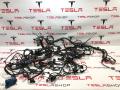 разъем (фишка) проводки Tesla Model X 1 поколение 2019, 1072447-82-A, 2036885-00-A, 3072447-02-C, 2072447-00-A - фото №3