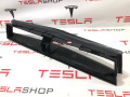 люверс переднего бампера Tesla Model X 1 поколение [рестайлинг] 2022, 1588367-00-B, 1607911-00-B - фото №2