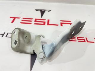 петля капота левая Tesla Model 3 1 поколение 2019, 1098792-00-C