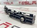 Крепление бампера заднего Tesla Model S 1 поколение 2015, 1091986-00-B, 6007554-00-D - фото №5