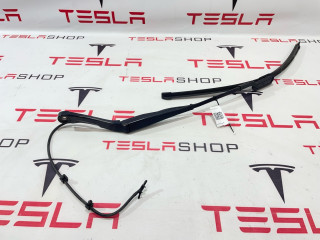 Рычаг стеклоочистителя Tesla Model 3 1 поколение 2019, 1076728-00-C