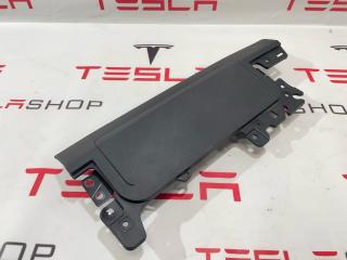 подушка безопасности коленная Tesla Model 3 1 поколение 2019, 1077826-00-D, 1083350-00-E, 1143753-00-A