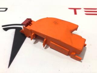 Крышка порта зарядки Tesla Model X 1 поколение 2019, 1041702-00-D, 1006923-00-B