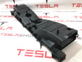 Воздуховод центрального радиатора Tesla Model S 1 поколение [рестайлинг] 2016, 1058073-00-B, 1058074-00-B, 1007261-00-D, 1007258-00-D - фото №5
