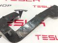Кронштейн крепления фары противотуманной правой Tesla Model Y 1 поколение 2020, 1493748-00-A - фото №4