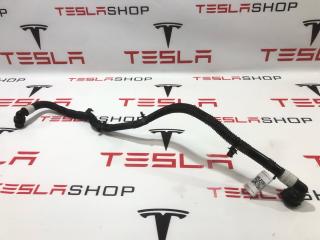 Шланги охлаждающей жидкости Tesla Model X 1 поколение [рестайлинг] 2022, 1606382-00-C