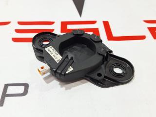 Антенна системы комфортного доступа Tesla Model S 1 поколение 2013, 1019045-00-A, 1005627-00-B