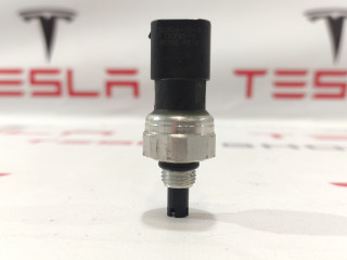 Датчик давления и температуры системы кондиционирования Tesla Model S 1 поколение [рестайлинг] 2020, 1031671-00-I, 1008516-00-C
