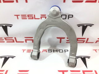 Рычаг верхний передний (подкова) Tesla Model 3 1 поколение 2021, 1044321-00-G, 1188321-00-A