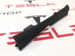 Накладка стойки А, (средняя высота) Tesla Model S 1 поколение [2-й рестайлинг] (2021 - 2025), 1566077-00-B