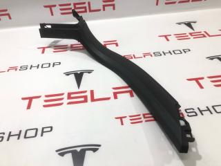 Накладка багажного проема внутренняя Tesla Model S 1 поколение 2013, 1009065-00-C