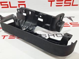 Накладка подъемной задней двери Tesla Model X 1 поколение 2019, 1055050-00-K, 1051549-00-H, 1055059-00-D