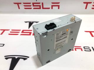 Радио FM/HD/XM Tesla Model S 1 поколение 2013, 1052323-00-B, 1004787-01-C