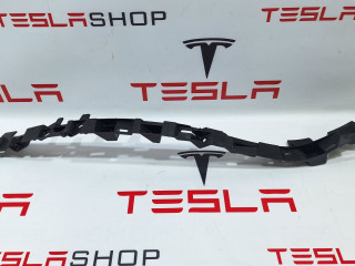 Кронштейн накладки, стойки C Tesla Model X 1 поколение 2018, 1079764-00-C, 1056091-00-B, 1051826-00-B