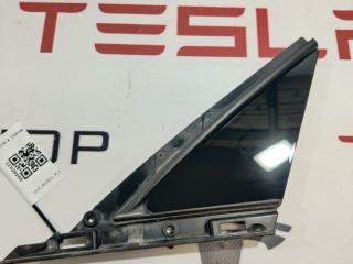 форточка передняя левая Tesla Model X 1 поколение 2016, 1034908-99-E
