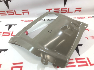 часть кузова (вырезанный элемент) Tesla Model Y 1 поколение 2022, 1510098-S0-A