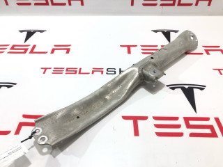Усилитель распорка стоек амортизатора Tesla Model S 1 поколение [рестайлинг] 2016, 1064610-00-D