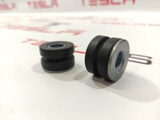 Подушка крепления радиатора Tesla Model X 1 поколение (2015 - 2021), 103140100E, 1059283-00-A, 1031401-00-G, 5A078228