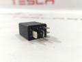 реле (прочие) Tesla Model S 1 поколение (2012 - 2016), 2072429-70-A, DG82-7011-76-1012-R, S1249P - фото №2