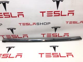 молдинг двери задней левой Tesla Model S 1 поколение 2013, 1095789-00-C, 1038395-80-A