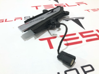 ручка наружная задняя левая Tesla Model X 1 поколение 2018, 1045157-00-D