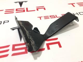 Кронштейн крепления защиты днища Tesla Model X 1 поколение 2019, 1073232-00-B
