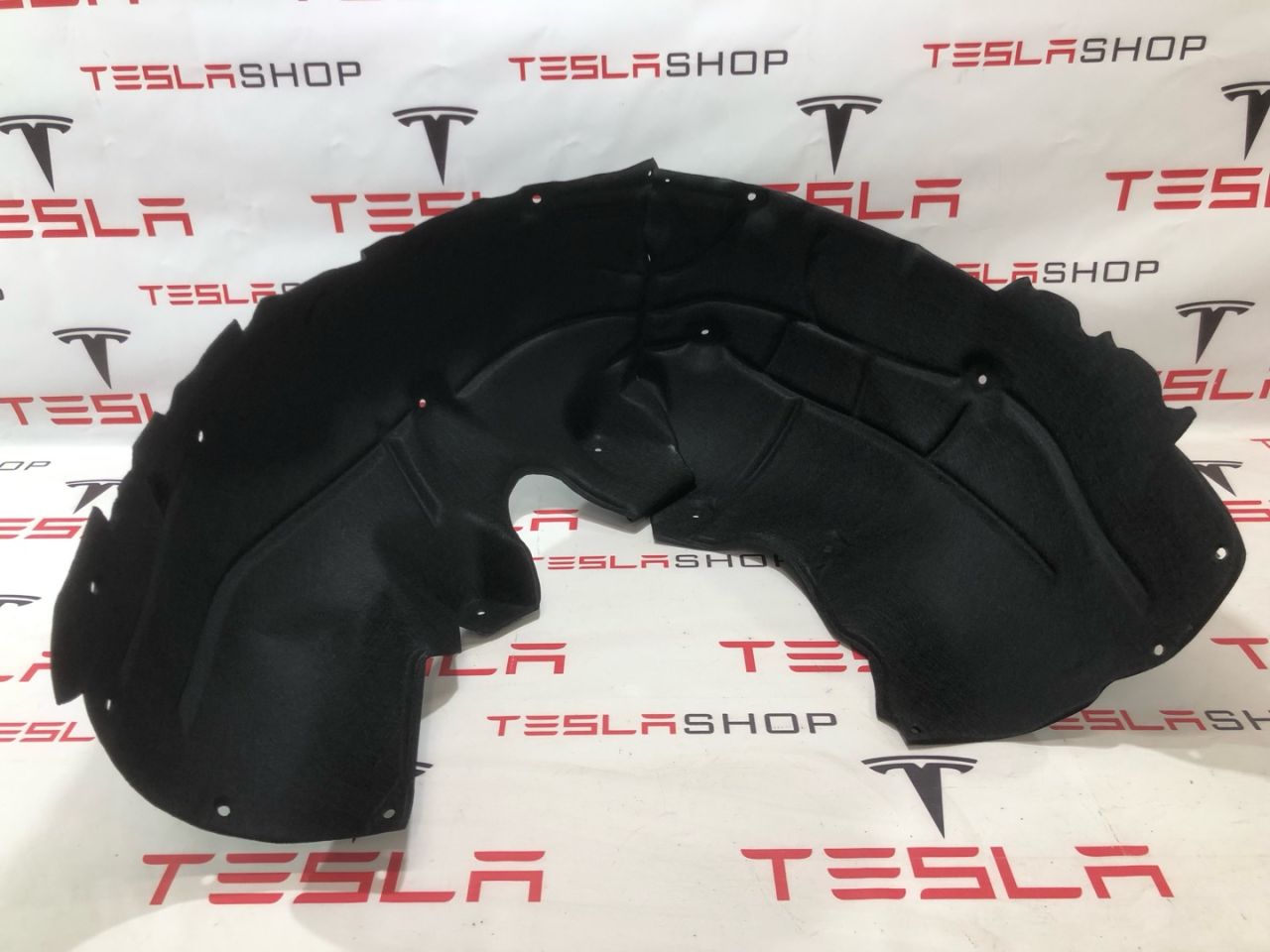 защита арок задняя правая (подкрылок) Tesla Model Y 1 поколение 2023, 1492616-00-A - фото №1