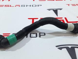 Шланги охлаждающей жидкости Tesla Model S 1 поколение [2-й рестайлинг] (2021 - 2025), 1593942-00-A, 1585712-00-B