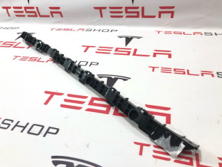Крепление бампера заднего Tesla Model X 1 поколение 2019, 1034832-00-D, 1034834-00-D