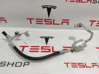 Трубка радиатора кондиционера с осушителем Tesla Model X 1 поколение 2016, 1032196-00-E, 1008516-00-B